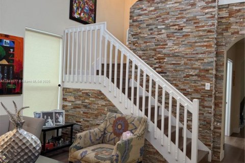 Купить виллу или дом в Майами, Флорида 4 спальни, 233.37м2, № 1957969 - фото 9