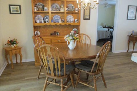 House in Dunnellon, Florida 2 bedrooms, 142.7 sq.m. № 1675296 - photo 15