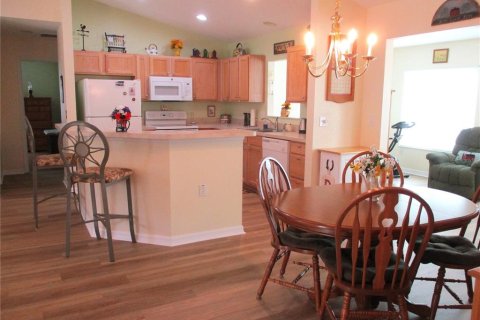 House in Dunnellon, Florida 2 bedrooms, 142.7 sq.m. № 1675296 - photo 12