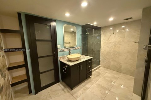 Купить кондоминиум в Холливуд, Флорида 2 спальни, 119.57м2, № 1977758 - фото 20