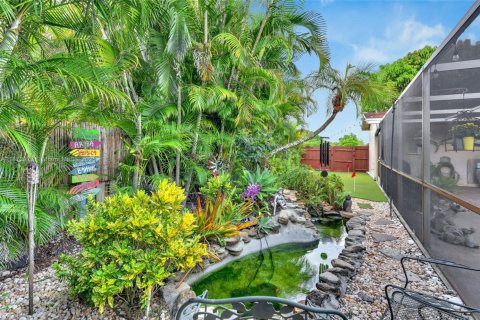 Casa en venta en Pembroke Pines, Florida, 3 dormitorios, 178.28 m2 № 1921720 - foto 26