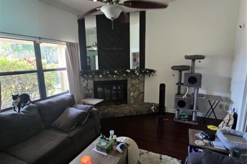 House in Pinellas Park, Florida 2 bedrooms, 94.57 sq.m. № 1760182 - photo 3