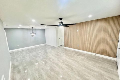 Casa en venta en Holiday, Florida, 3 dormitorios, 118.17 m2 № 2383410 - foto 2