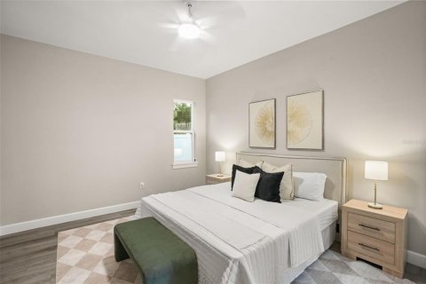 House in Orlando, Florida 4 bedrooms, 267.09 sq.m. № 2377799 - photo 24