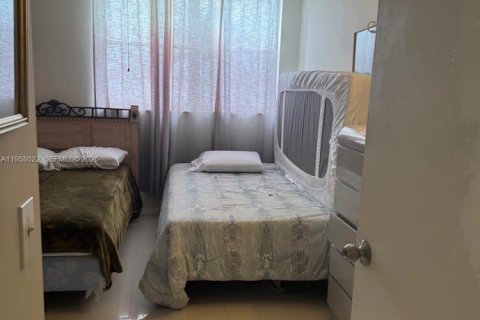 Condominio en alquiler en North Miami Beach, Florida, 2 dormitorios, 105.26 m2 № 2019654 - foto 7