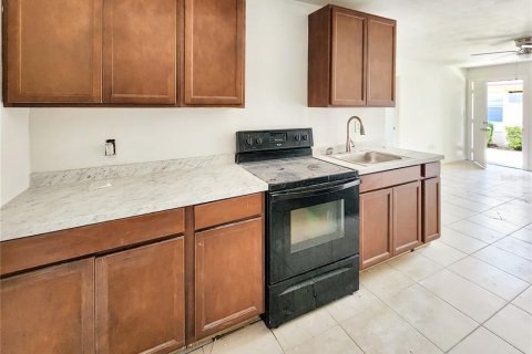 Immobilier commercial à vendre à Melbourne, Floride: 18 chambres, 549.61 m2 № 1536814 - photo 8