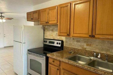 Immobilier commercial à vendre à Melbourne, Floride: 18 chambres, 549.61 m2 № 1536814 - photo 9