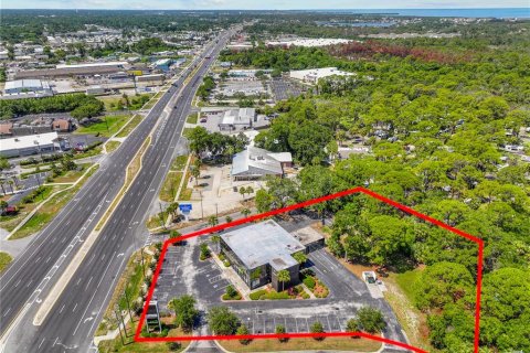 Commercial property in Port Richey, Florida № 2205389 - photo 6