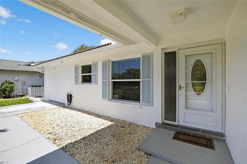 Casa en venta en Clearwater, Florida, 2 dormitorios, 116.59 m2 № 1855455 - foto 5
