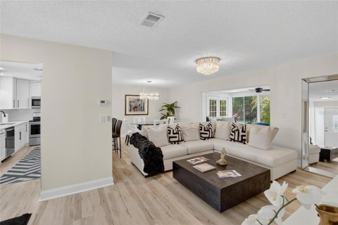 Casa en venta en Clearwater, Florida, 2 dormitorios, 116.59 m2 № 1855455 - foto 10