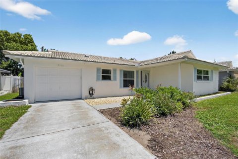 Casa en venta en Clearwater, Florida, 2 dormitorios, 116.59 m2 № 1855455 - foto 4