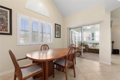 Townhouse in Palm Coast, Florida 3 bedrooms, 174.19 sq.m. № 2396286 - photo 29
