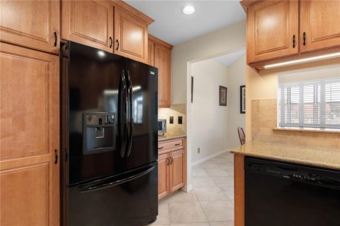 Townhouse in Palm Coast, Florida 3 bedrooms, 174.19 sq.m. № 2396286 - photo 27