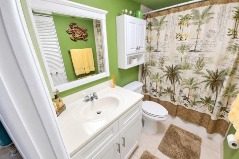 Copropriété à vendre à Bradenton, Floride: 3 chambres, 147.9 m2 № 2388931 - photo 23