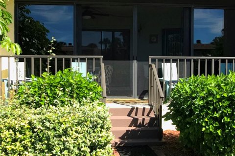 Copropriété à vendre à Bradenton, Floride: 3 chambres, 147.9 m2 № 2388931 - photo 28