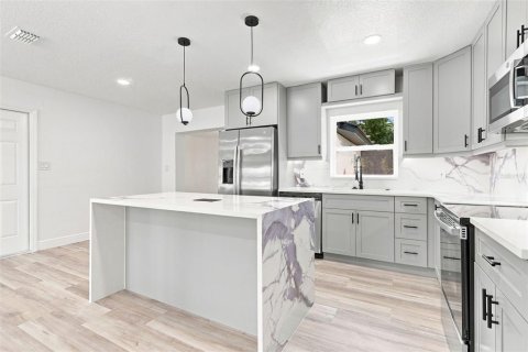 Villa ou maison à vendre à Orlando, Floride: 4 chambres, 173.17 m2 № 2362281 - photo 18