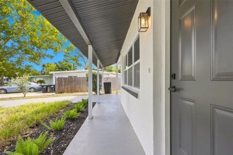 Villa ou maison à vendre à Orlando, Floride: 4 chambres, 173.17 m2 № 2362281 - photo 9