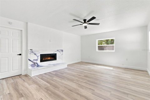 Villa ou maison à vendre à Orlando, Floride: 4 chambres, 173.17 m2 № 2362281 - photo 29