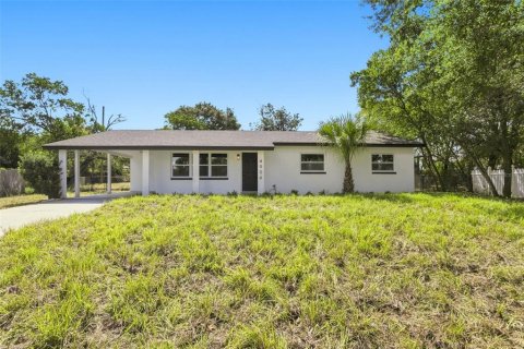 Villa ou maison à vendre à Orlando, Floride: 4 chambres, 173.17 m2 № 2362281 - photo 2