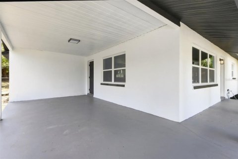 Villa ou maison à vendre à Orlando, Floride: 4 chambres, 173.17 m2 № 2362281 - photo 6