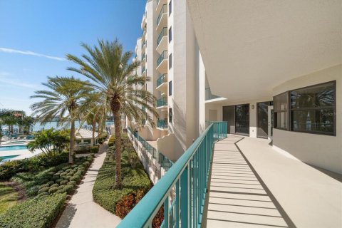 Condo in Clearwater, Florida, 3 bedrooms № 2211493 - photo 21