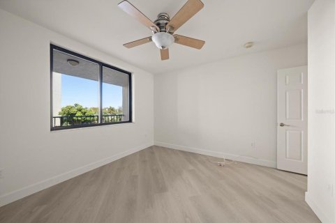 Condo in Clearwater, Florida, 3 bedrooms № 2211493 - photo 27