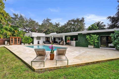 Villa ou maison à North Miami Beach, Floride 5 chambres, 317.17 m2 № 2001160