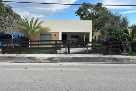 Villa ou maison à Miami, Floride 3 chambres, 147.71 m2 № 2089891