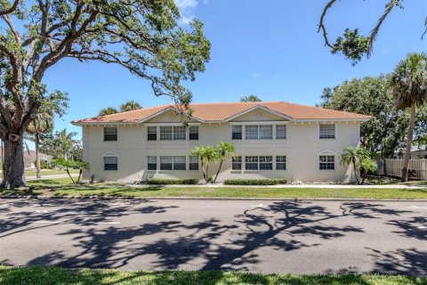 Condominio en venta en Venice, Florida, 2 dormitorios, 133.59 m2 № 1686560 - foto 1
