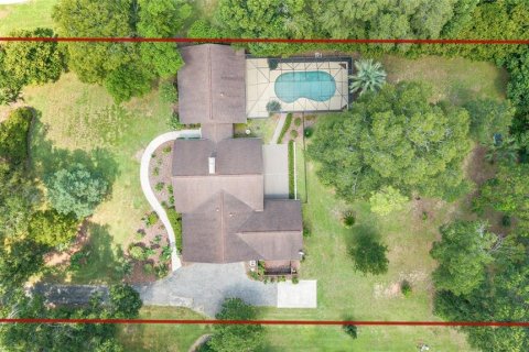 House in Ocala, Florida 4 bedrooms, 306.21 sq.m. № 1913494 - photo 3