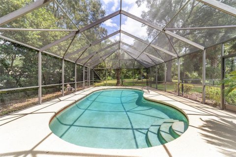House in Ocala, Florida 4 bedrooms, 306.21 sq.m. № 1913494 - photo 6