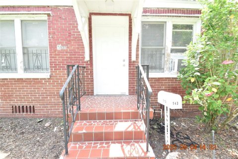 Casa en alquiler en Tampa, Florida, 3 dormitorios, 76.64 m2 № 1906878 - foto 9