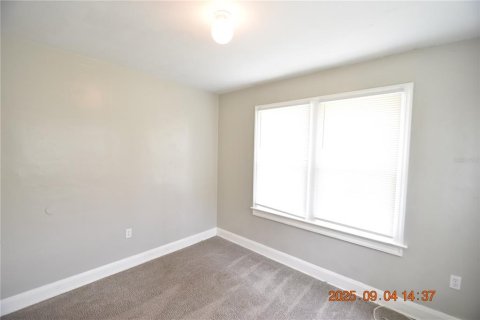 Casa en alquiler en Tampa, Florida, 3 dormitorios, 76.64 m2 № 1906878 - foto 27