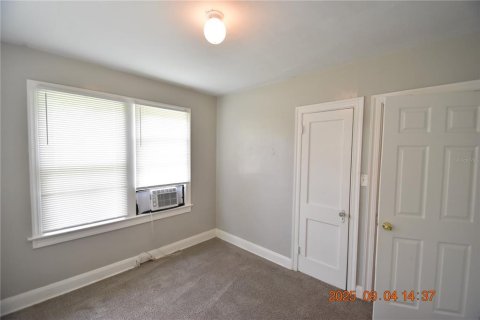 Casa en alquiler en Tampa, Florida, 3 dormitorios, 76.64 m2 № 1906878 - foto 29
