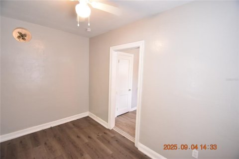 Casa en alquiler en Tampa, Florida, 3 dormitorios, 76.64 m2 № 1906878 - foto 16