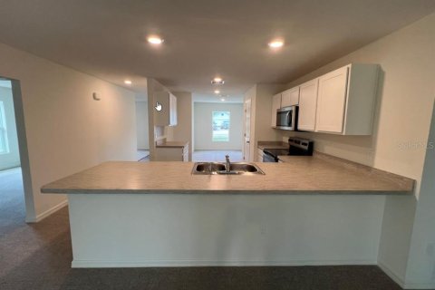 House in Palm Coast, Florida 3 bedrooms, 144.18 sq.m. № 1680553 - photo 3