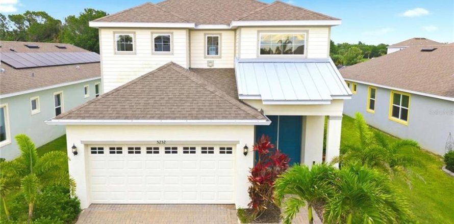 House in Apollo Beach, Florida 4 bedrooms, 211.17 sq.m. № 2210833