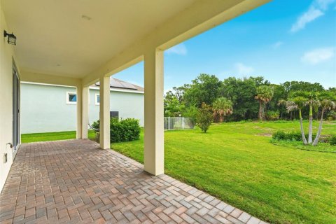 House in Apollo Beach, Florida 4 bedrooms, 211.17 sq.m. № 2210833 - photo 30