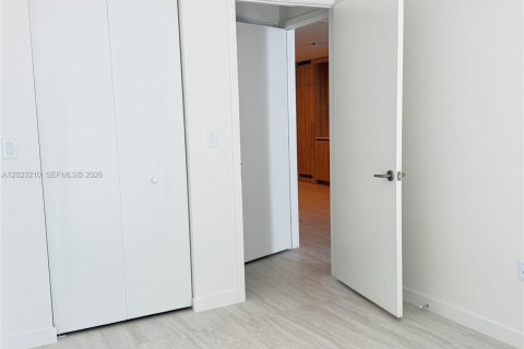 Copropriété à louer à Miami, Floride: 1 chambre № 2257140 - photo 8
