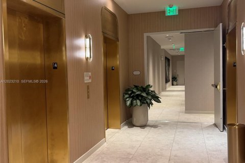 Copropriété à louer à Miami, Floride: 1 chambre № 2257140 - photo 16
