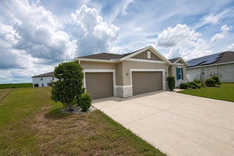 Villa ou maison à vendre à Dundee, Floride: 4 chambres, 191.94 m2 № 2198452 - photo 4