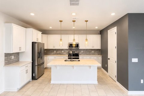 Villa ou maison à vendre à Dundee, Floride: 4 chambres, 191.94 m2 № 2198452 - photo 8
