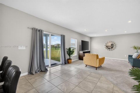 House in St. Lucie, Florida 4 bedrooms, 203.92 sq.m. № 2068160 - photo 14