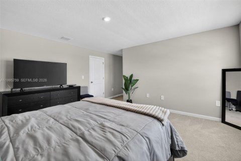 House in St. Lucie, Florida 4 bedrooms, 203.92 sq.m. № 2068160 - photo 24