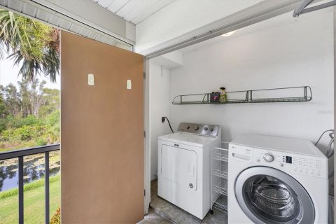 Condominio en venta en Venice, Florida, 2 dormitorios, 98.48 m2 № 1840415 - foto 21