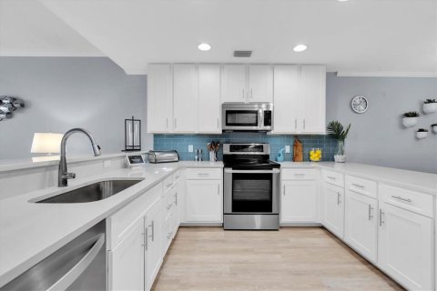 Copropriété à vendre à Seminole, Floride: 2 chambres, 139.35 m2 № 1901449 - photo 8