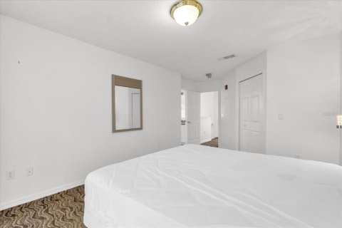 Townhouse in Kissimmee, Florida 4 bedrooms, 152.82 sq.m. № 2375471 - photo 11