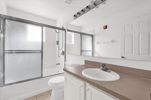 Townhouse in Kissimmee, Florida 4 bedrooms, 152.82 sq.m. № 2375471 - photo 9