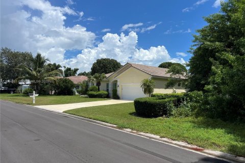 Land in Port St. Lucie, Florida № 1891285 - photo 5