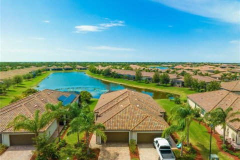 Casa en alquiler en Venice, Florida, 2 dormitorios, 145.67 m2 № 1618375 - foto 1